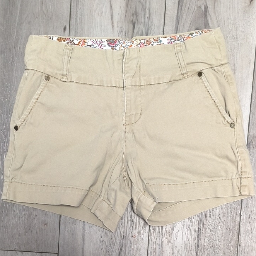 Women's Khaki Shorts